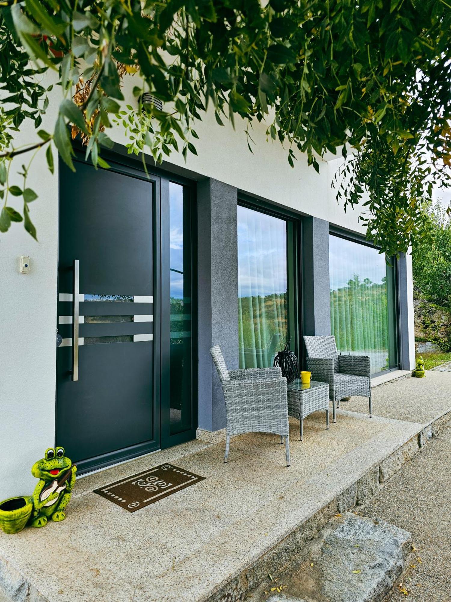 Juncao - Apartamentos Completos Miranda do Douro Εξωτερικό φωτογραφία